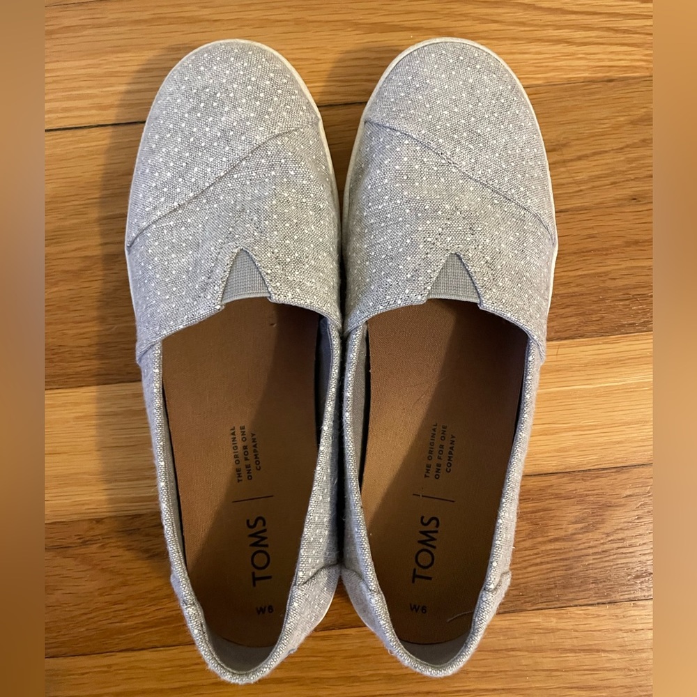 Toms Slip Ons